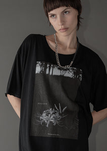 Abyssea  Big photo T shirts 「red spider lily」