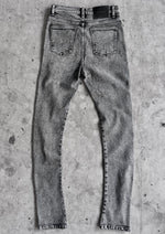 画像をギャラリービューアに読み込む, BANANA curve skinny denim pants -Grey crash-
