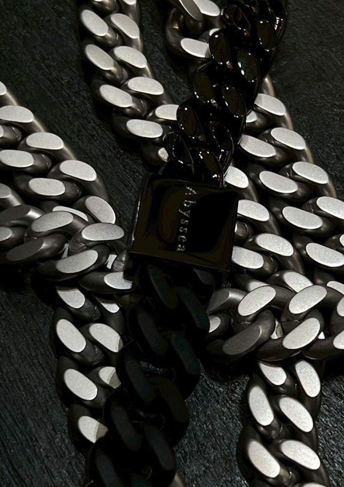 Rubber × Stainless chain necklace
