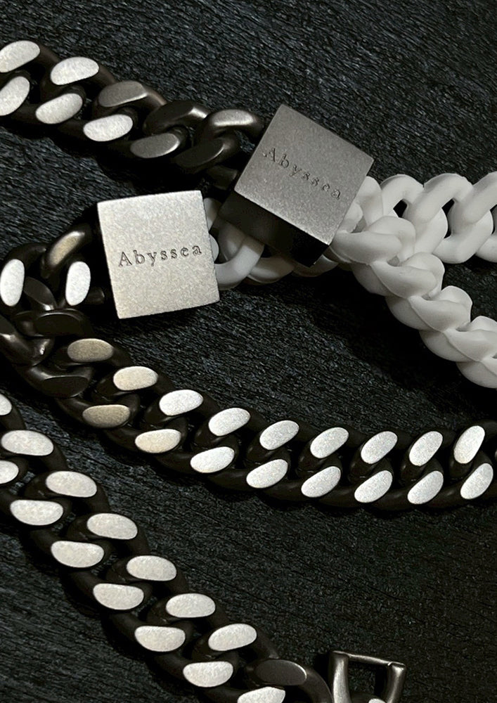 Rubber × Stainless chain necklace