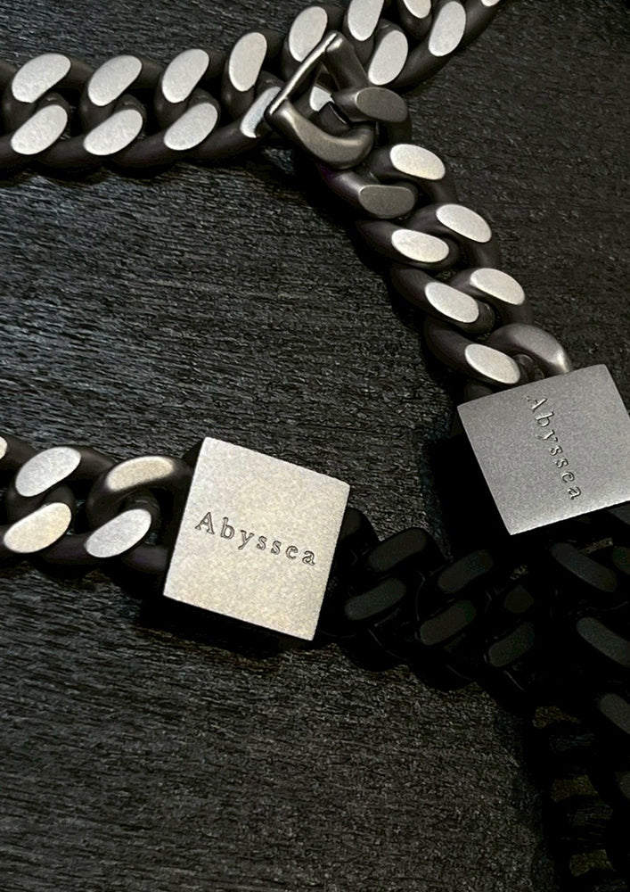 Rubber × Stainless chain necklace