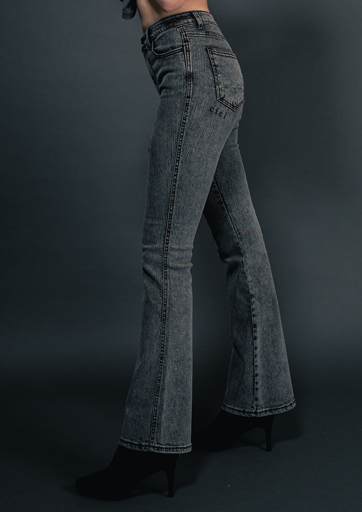 【Abyssea】Stretch flared denim pants｜Abyssea 公式通販サイト